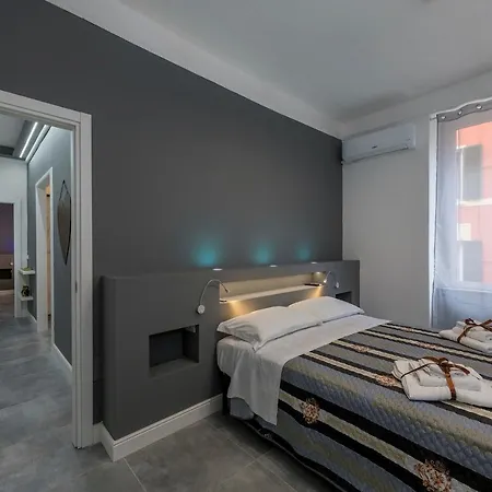 Grey House Apartment La Spezia Exterior photo