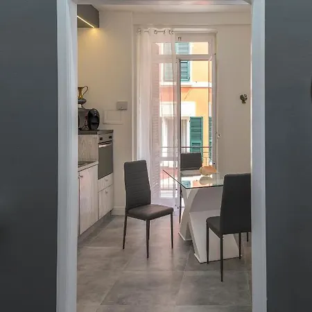 Grey House Apartment La Spezia Exterior photo